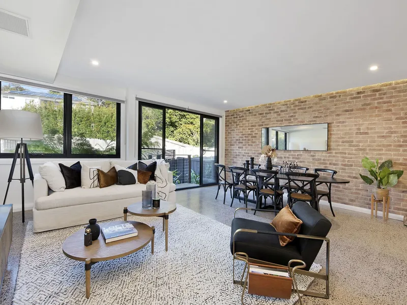 Designer Edge, Creative Interiors and Multiple Outdoor Spaces