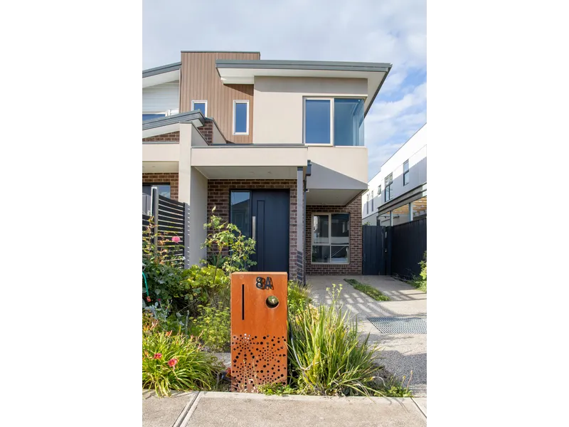 Modern, stylish, four-bedroom home with the beautiful Cruikshank Park at your door step