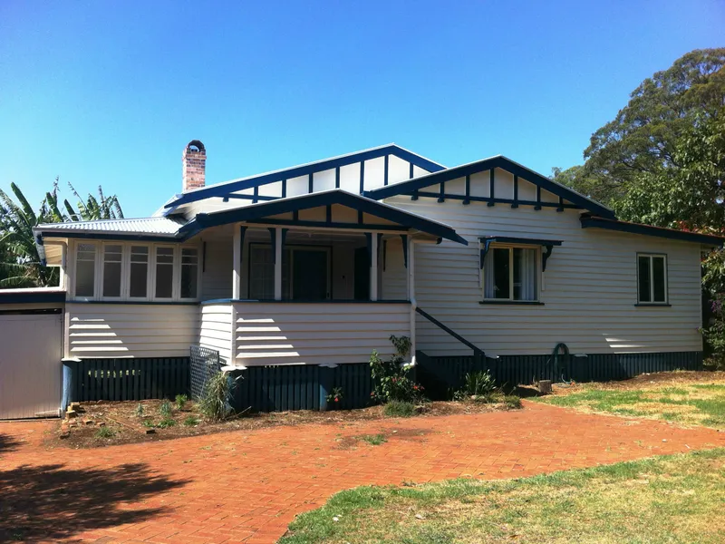 WARM 3 BEDROOM RENOVATED HOME GREAT LOCATION