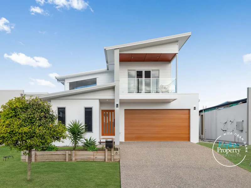 Glorious Golfing Residence