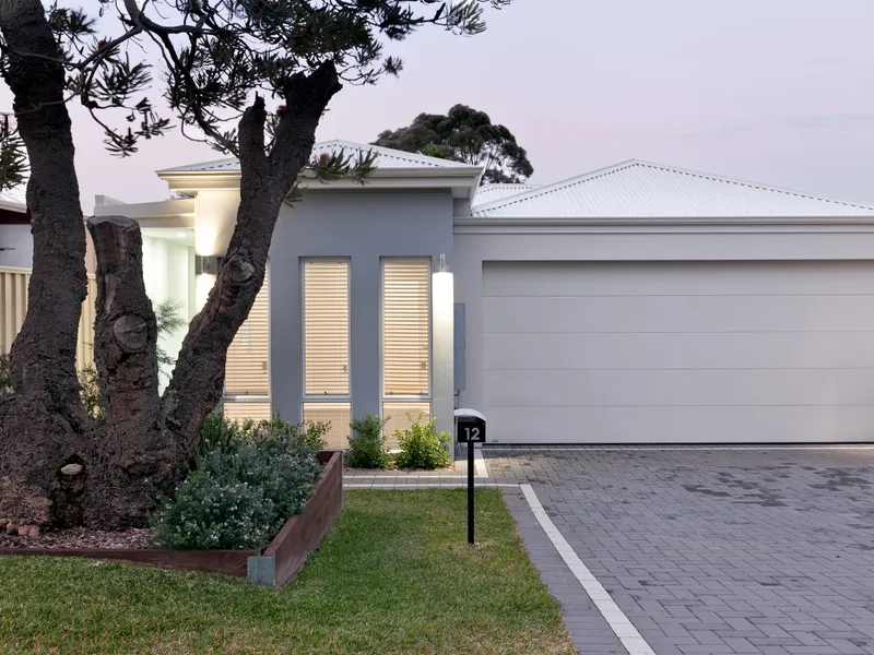 Architectural low maintenance living
