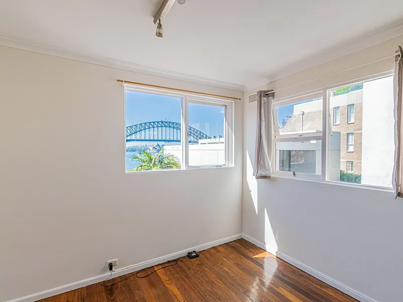 2 BEDROOM TRANQUIL HARBOURSIDE APARTMENTS