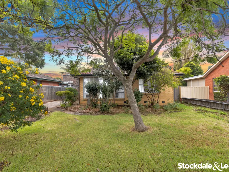 Spacious Brick Veneer Home in Laverton!