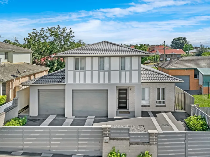 Spacious and Modern Family Home!