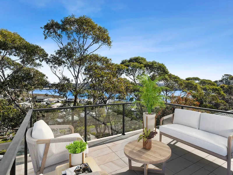 Designer Home with Beautiful Lake Views