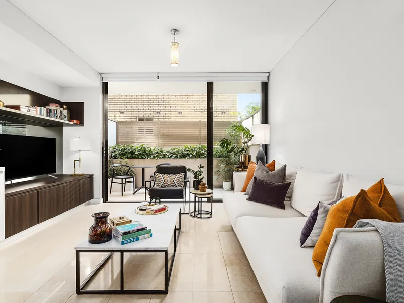 The Perfect Lifestyle Pad in the Heart of Mosman Village