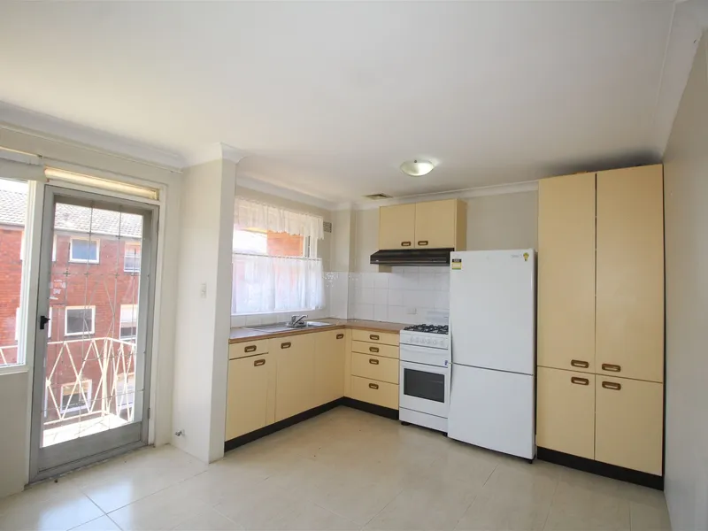 TWO BEDROOM UNIT, TILED THROUGHOUT