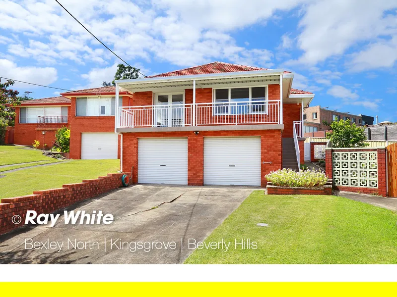 Newly Renovated Family Home In A Blue Ribbon Location!