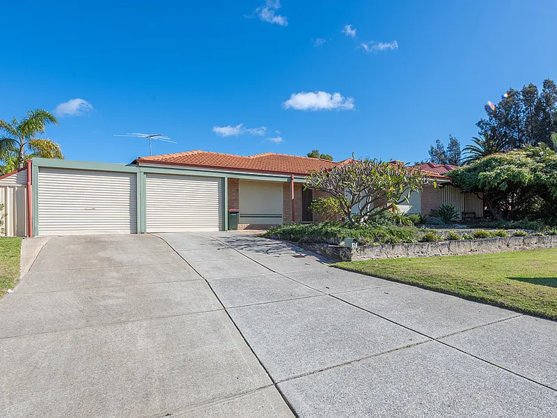 Newly renovated with powered workshop