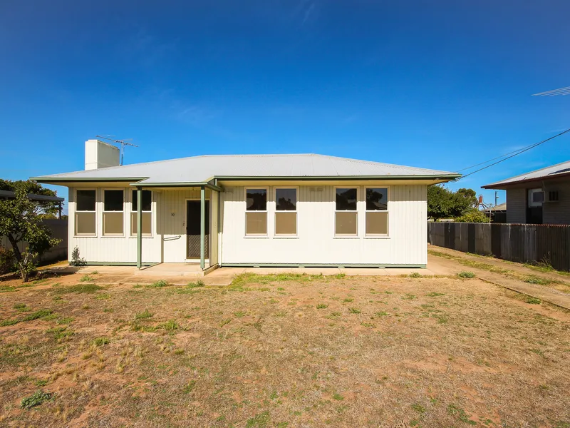 Opportunity for a New Home or Investment?