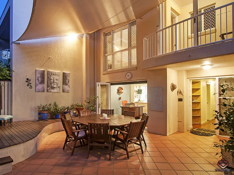 Executive Inner City Living