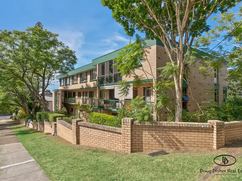 Ideally located in the hub of Toowong