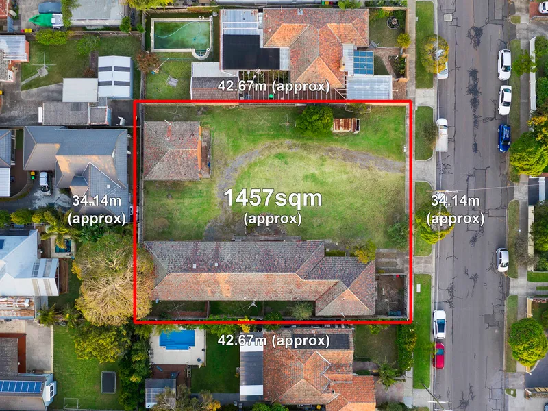 Multiple Homes Multitudinous Land, Multiple Options - ONE TITLE