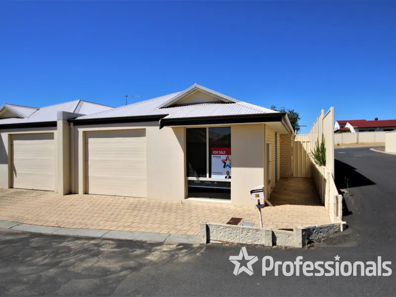 Over 55's Unit - Vacant Possession!