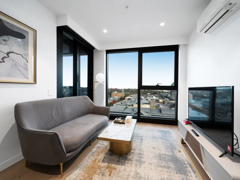 Stunning 1 bedroom apartment with all the furniture included