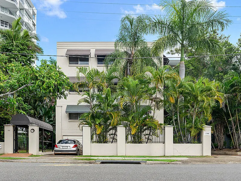 Spacious and Modern Living in Kangaroo Point