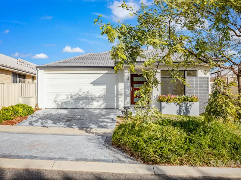 4 X 2 FAMILY HOME