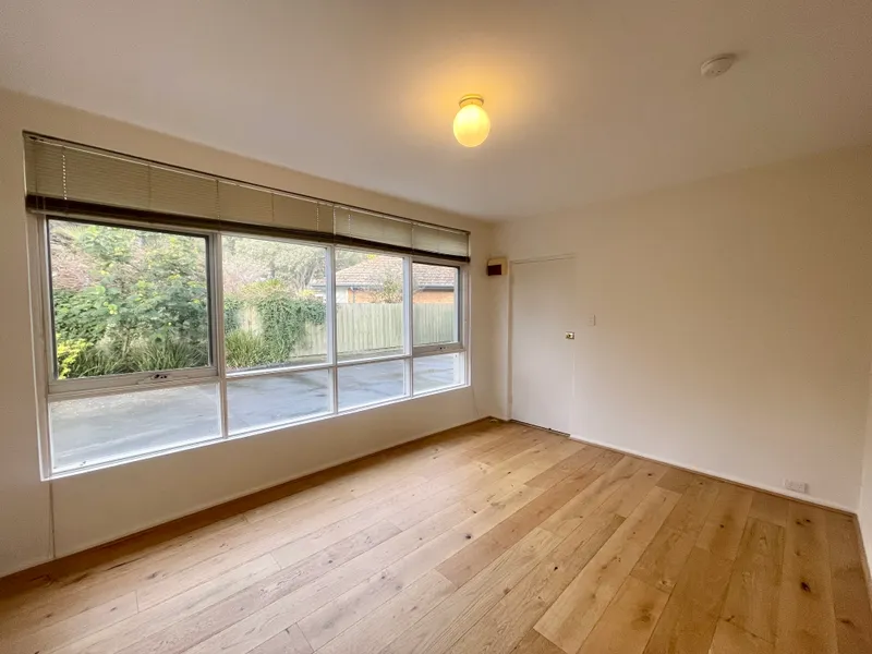 Lovely Hardwood Floors and Split System Heating and Cooling