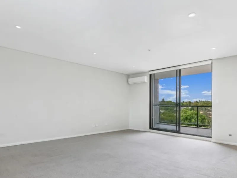 Big Size 2 bedroom for rent, Pool and Gym