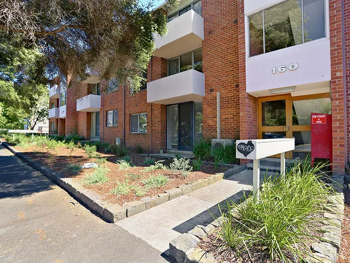 Trendy living in Carlton North