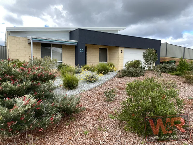 MODERN 3 BEDROOM HOME