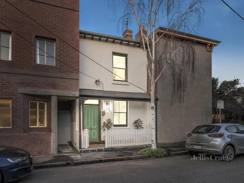 Trend Setting Terrace in the Heart of it All