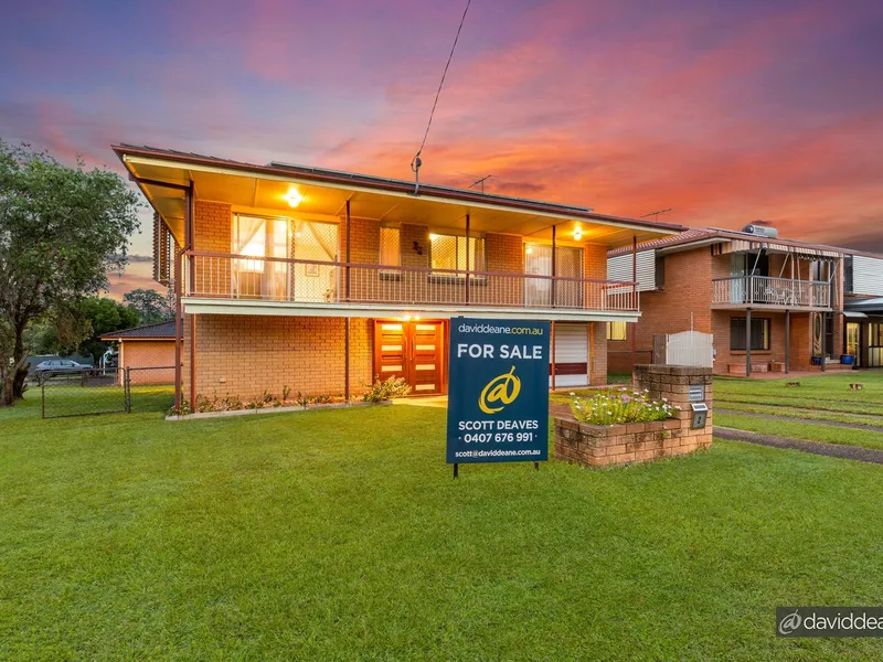 Full Brick, 4 Beds Up - Be Quick!!