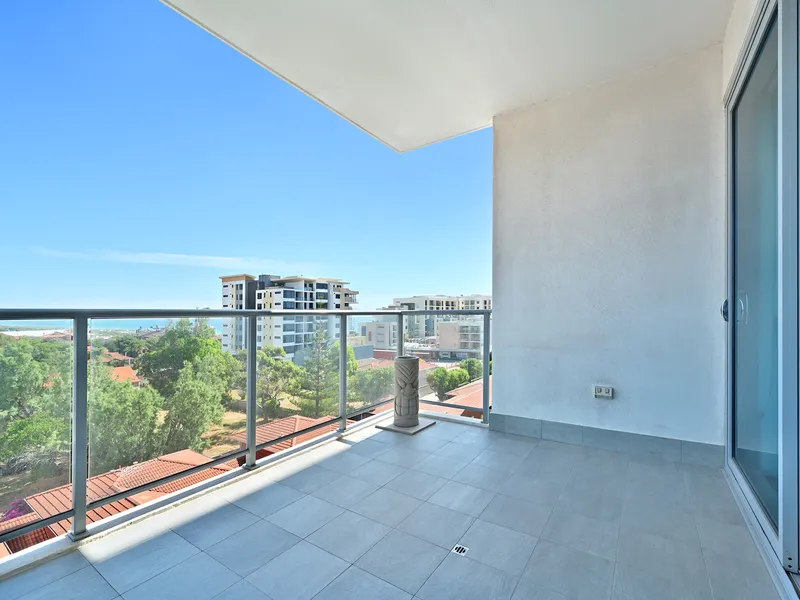OCEAN VIEWS & FULLY FURNISHED COASTAL LIVING