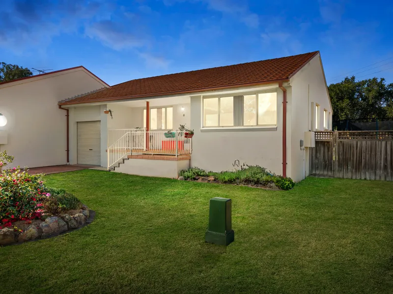 MODERN AND EASY-CARE LIVING IN A CONVENIENT LOCATION