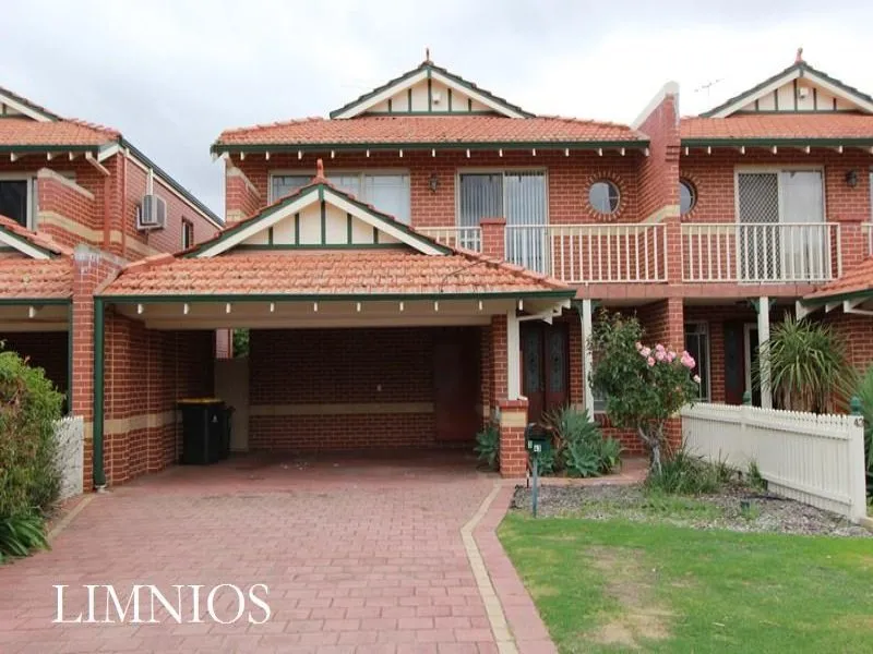 Perfectly located 3 bedroom townhouse!!