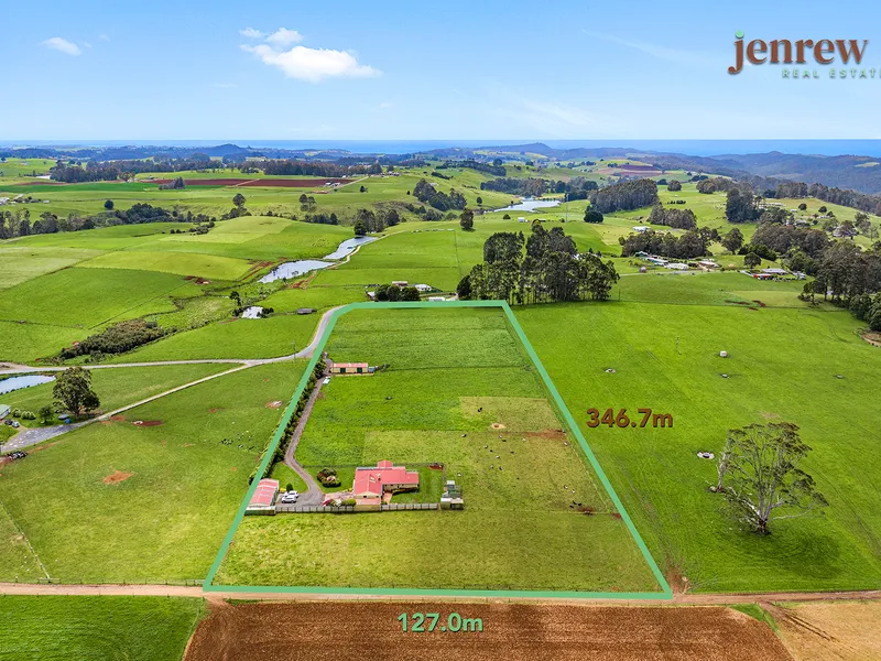 Hobby farm private lifestyle