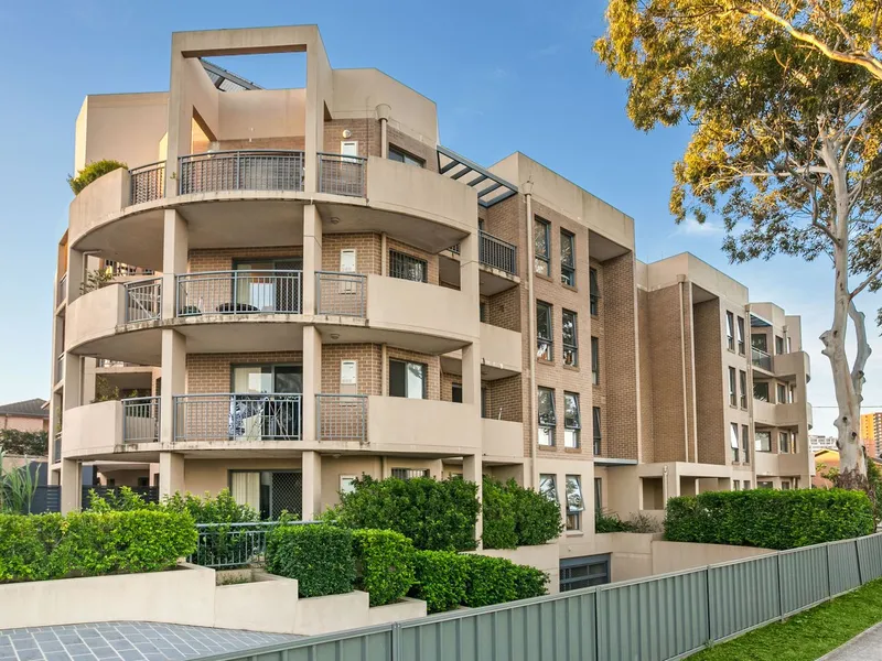 3 Bedroom Apartment with Excellent Location