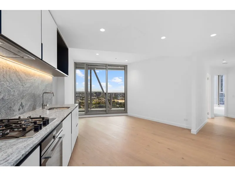 Huge wrap around balcony with amazing views!