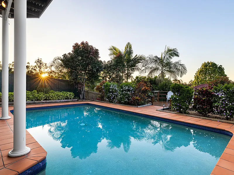 Sensational family residence at the top of Isabella Street