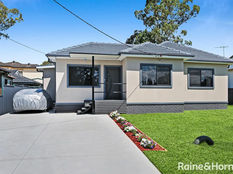 Stunning family home in a convenient location close to all Ingleburn amenities!!!!