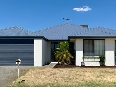 PERFECT FAMILY HOME WITH BIG BACKYARD