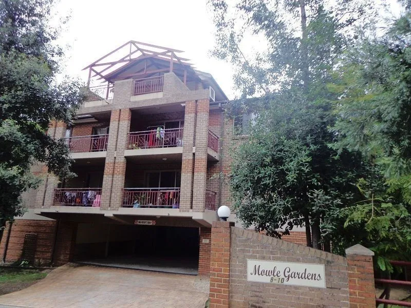 Updated, comfortable & secure two bedroom unit in ideal location