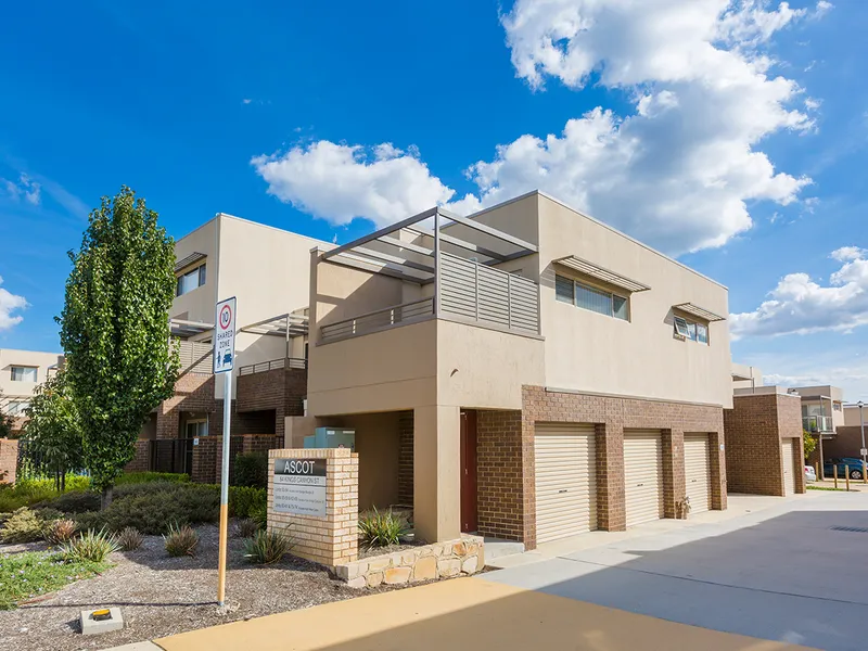 Stylish living in Ascot