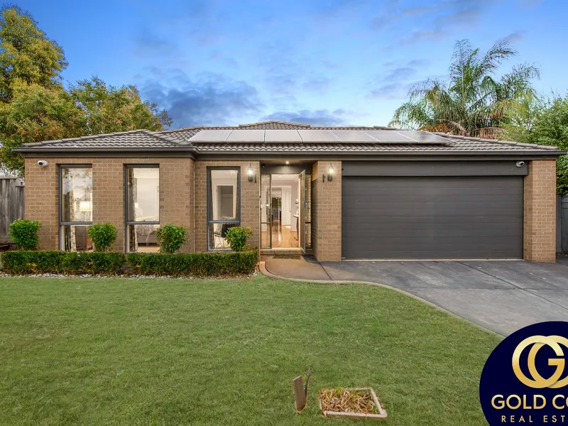 Big Family Home! Friendly Neighbourhood in a premium location