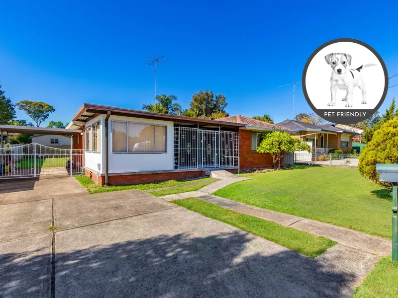 Spacious 3 bedroom home with ducted air conditioning