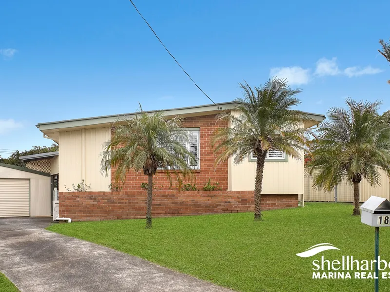 Fabulous Location between the Marina & Shellharbour Village - Large Block with Unlimited Potential