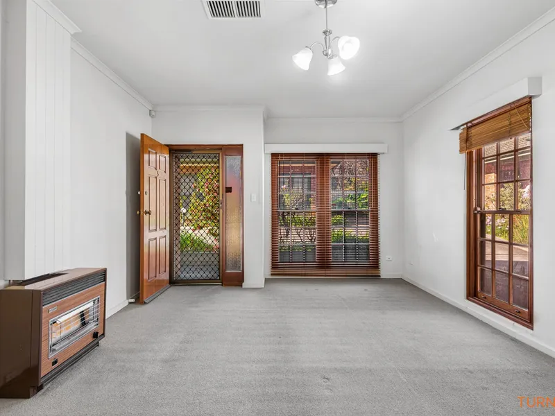 Lifestyle opportunity with endless potential