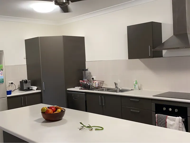 LUXURY 4 BEDROOM RESIDENCE