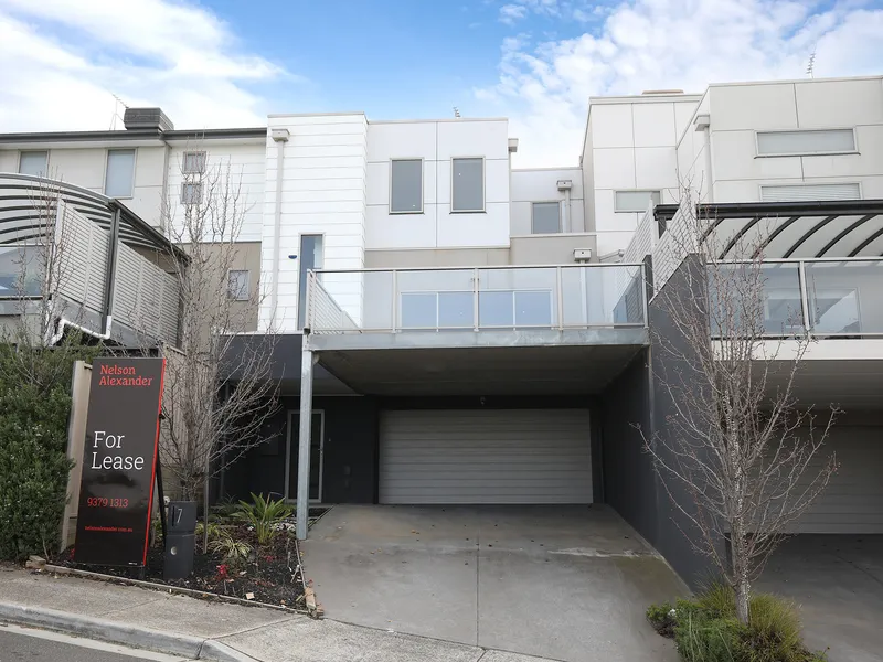 FAMILY HOME IN PERFECT LOCATION