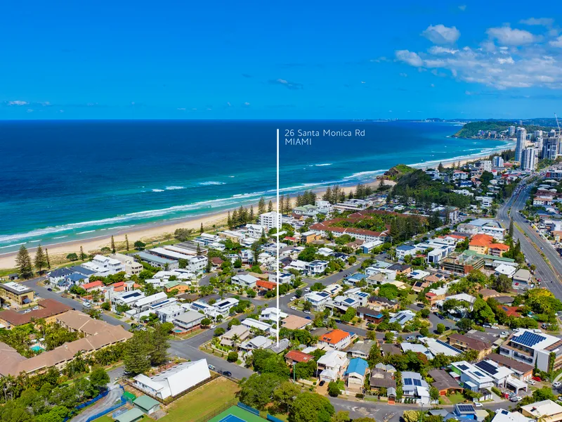 Dual Living Beachside Freestanding Home