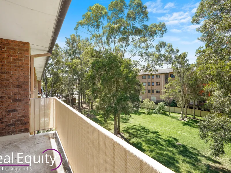 Renovated unit in prime position