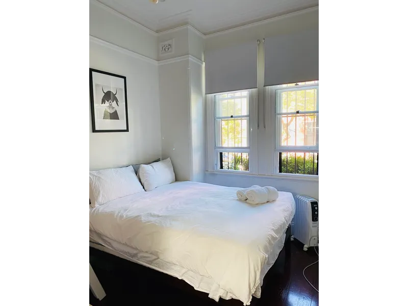 Fully furnished studio located in the heart of Darlinghurst