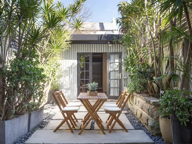 Feel at Home in this Renovated Terrace with Cosy Courtyard - Newly Furnished