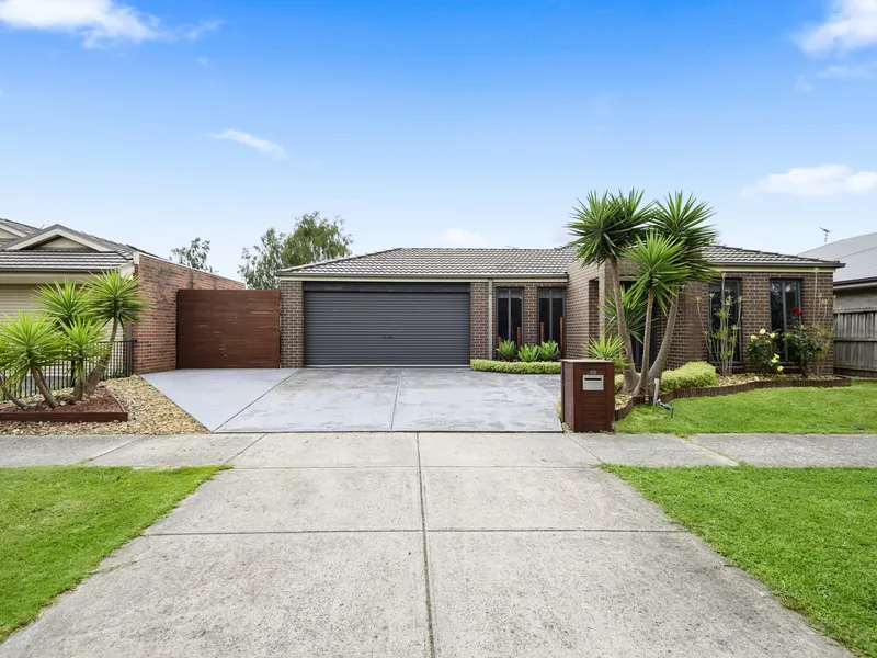 Family-friendly home in a great location, close to schools, shops and wetlands.