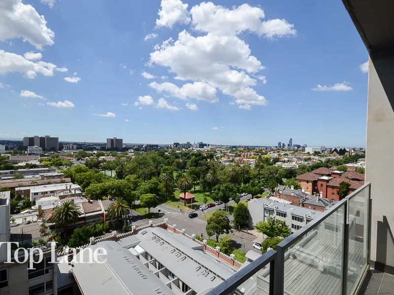 STUNNING UNINTERRUPTED PARK VIEWS